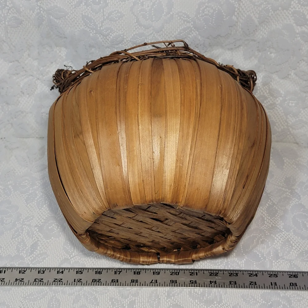 Vintage Handmade Pumpkin Shape Woven Basket Natural Wood Vine Twig Handle Rustic